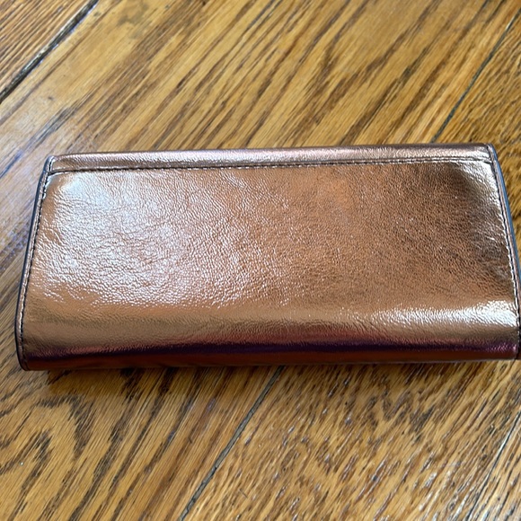 Michael Kors Jet Set Continental envelope  wallet. Metallic Mocha color. NWOT - Picture 4 of 9